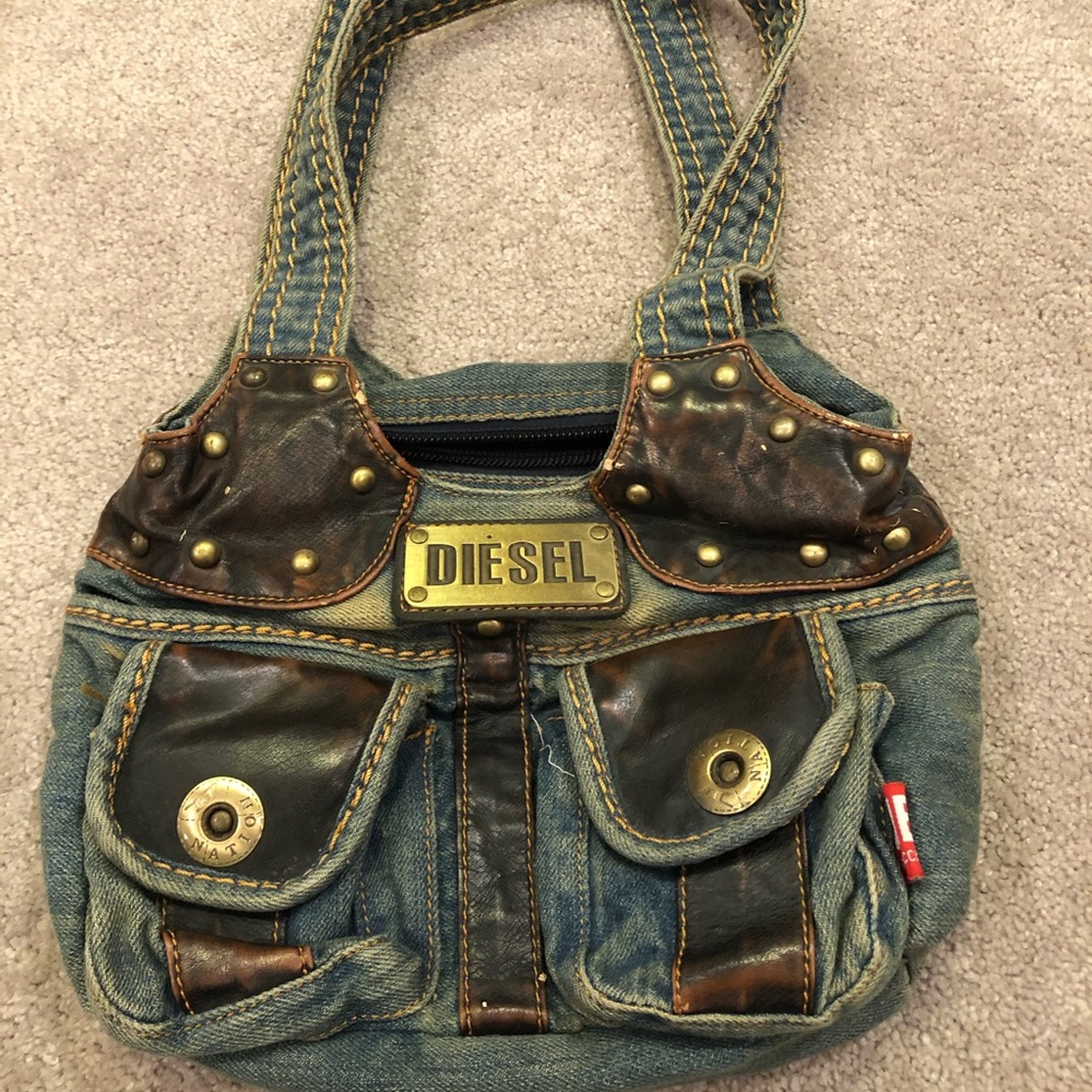 Diesel purse